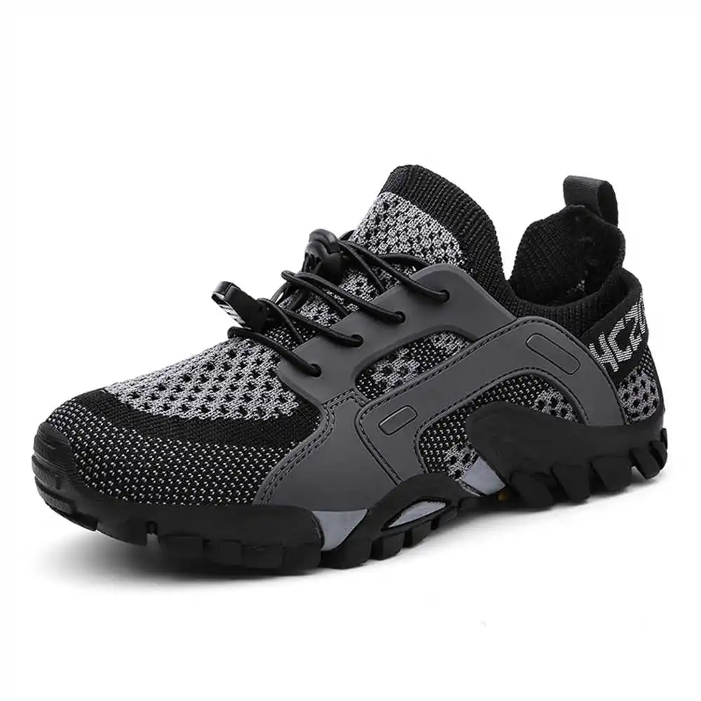 Taglia 43 taglia 40 scarpe da  - Streetwear Brand In Vietnam recensione e prezzo