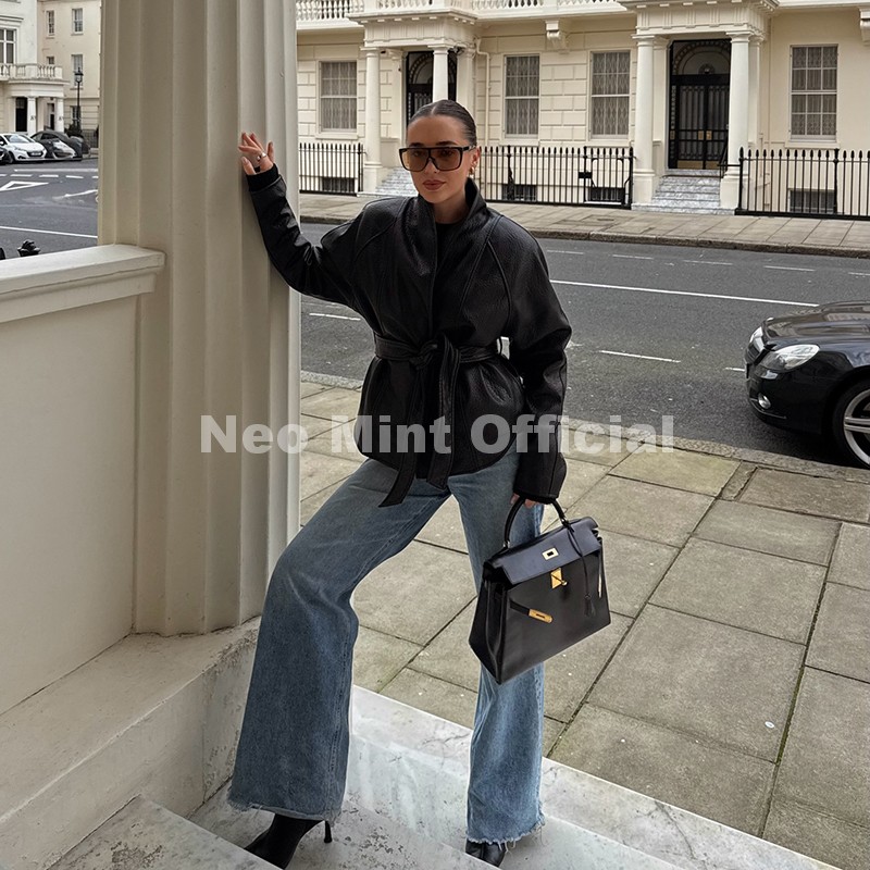 Cappotto in Ecopelle Nero Tren - Streetwear Brands 2026 recensione e prezzo